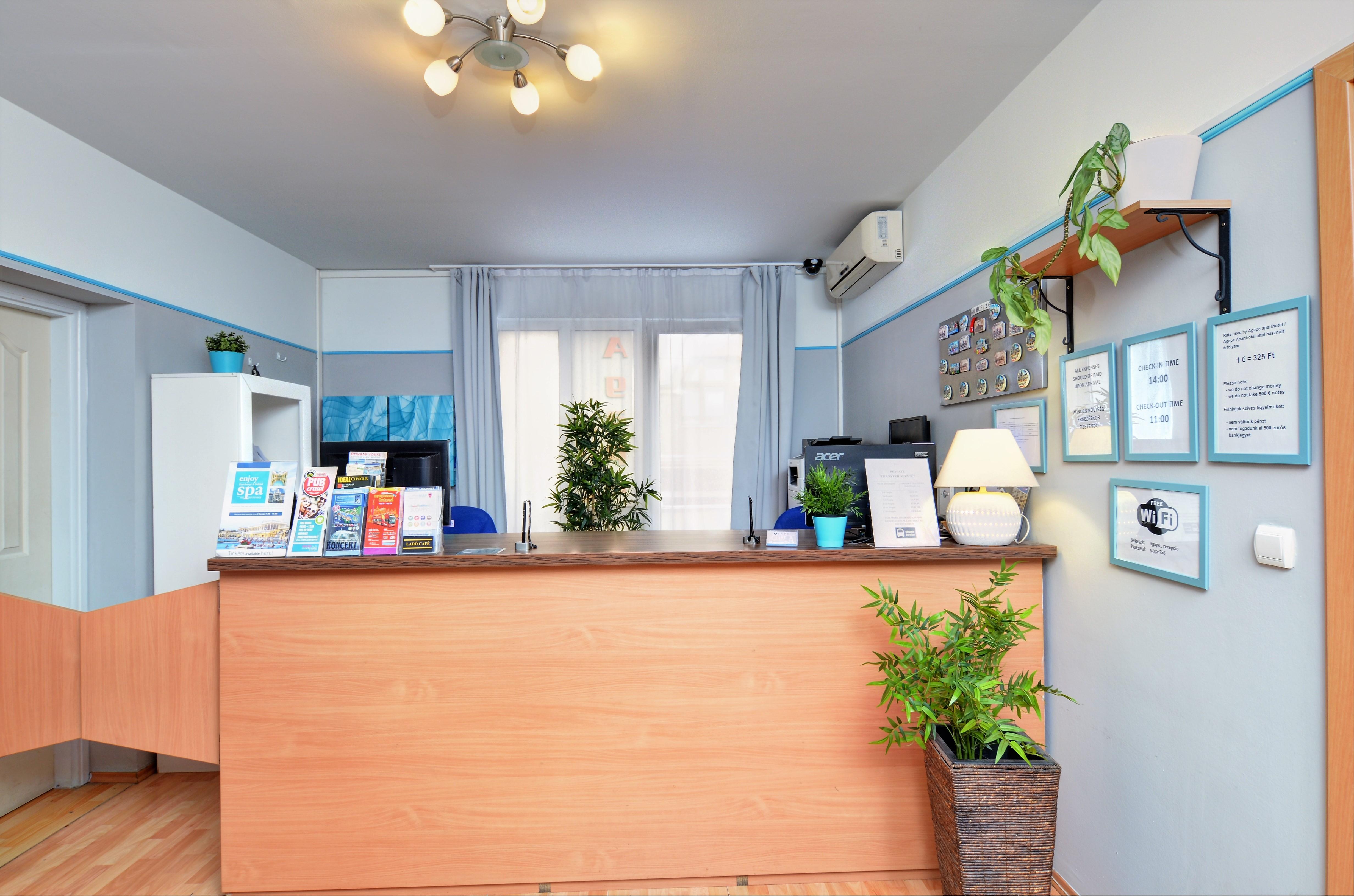 Agape Aparthotel 2*