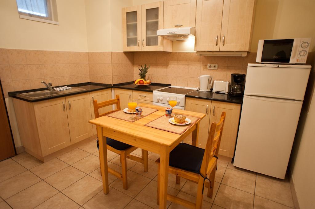 Agape Aparthotel 2*